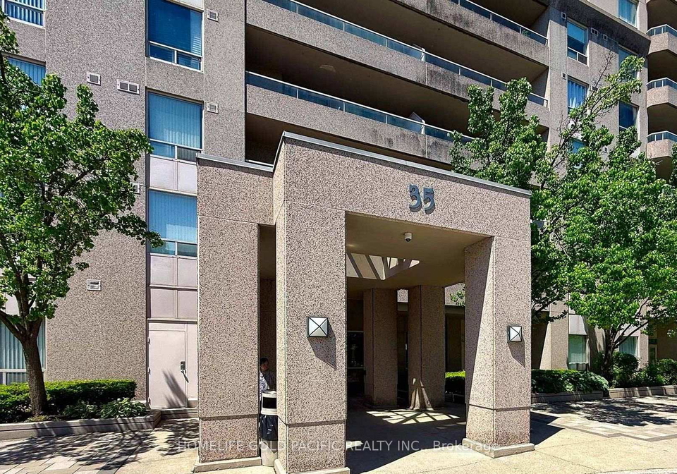 35-empress-avenue-toronto-north-york-ontario-c13647748