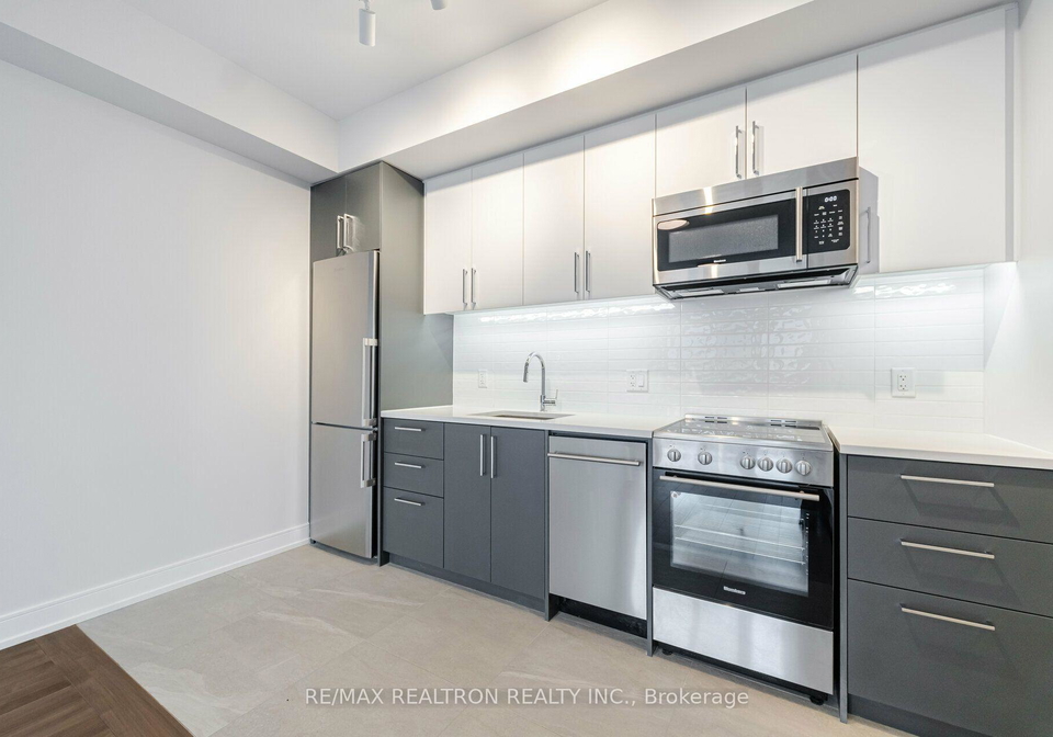 2525-bathurst-street-toronto-toronto-ontario-c13647788