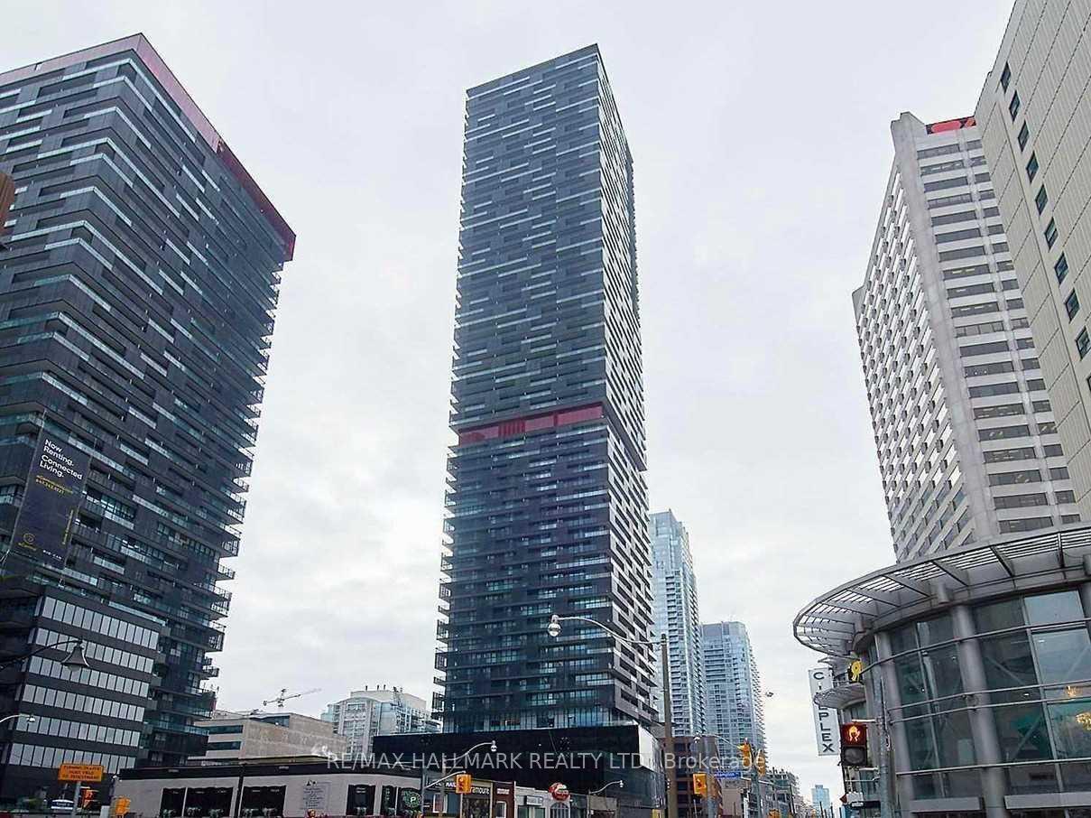 8-eglinton-avenue-e-toronto-toronto-ontario-c13647798