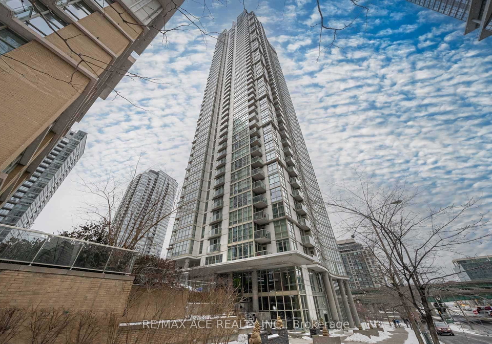 35-mariner-terrace-toronto-toronto-ontario-c13647832