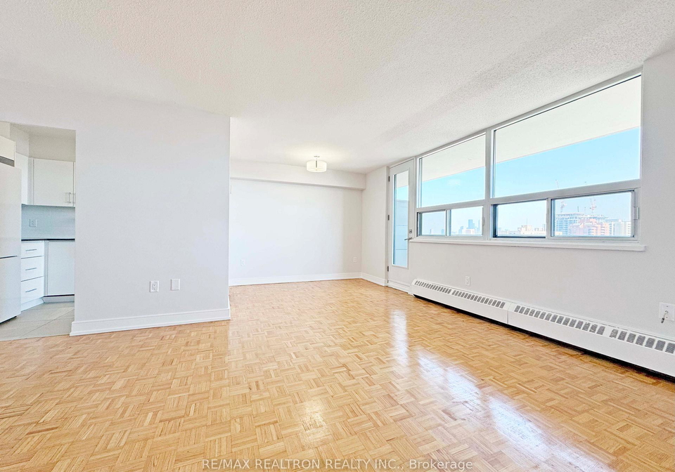 1500-bathurst-street-toronto-toronto-ontario-c13647962