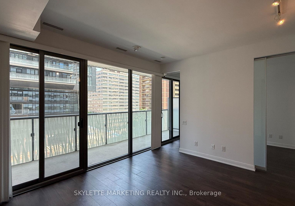50-charles-street-e-toronto-toronto-ontario-c13647976