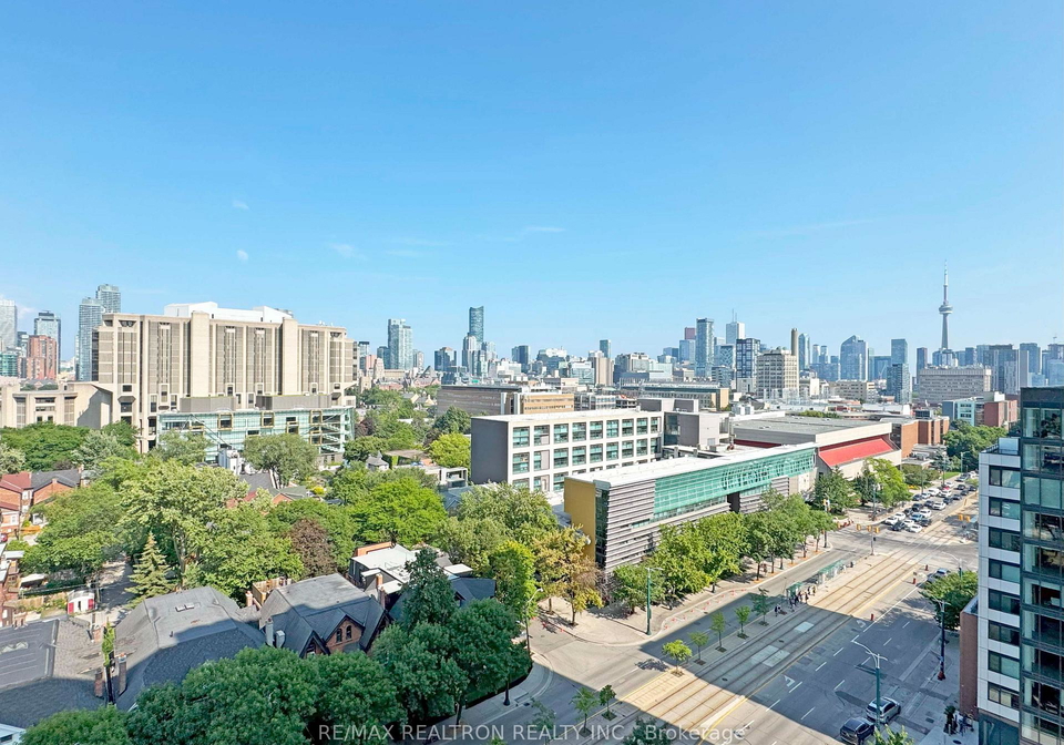 666-spadina-avenue-toronto-toronto-ontario-c13647988