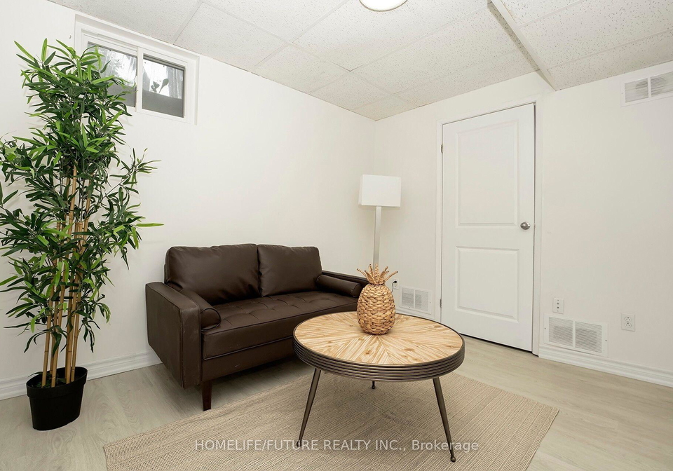 17-song-meadoway-toronto-north-york-ontario-c13648008