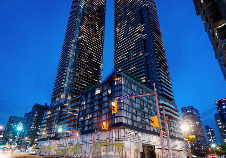 1-concord-cityplace-way-toronto-toronto-ontario-c13648014