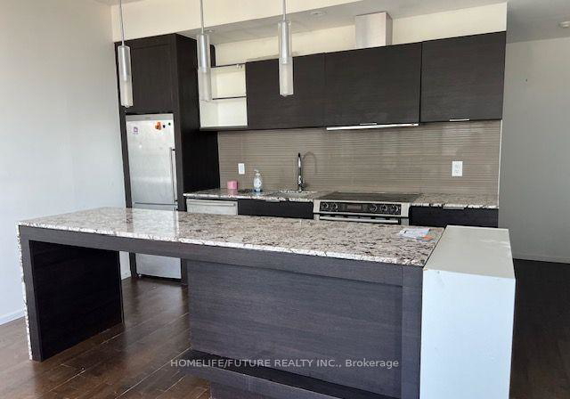 8-charlotte-street-toronto-toronto-ontario-c13648018