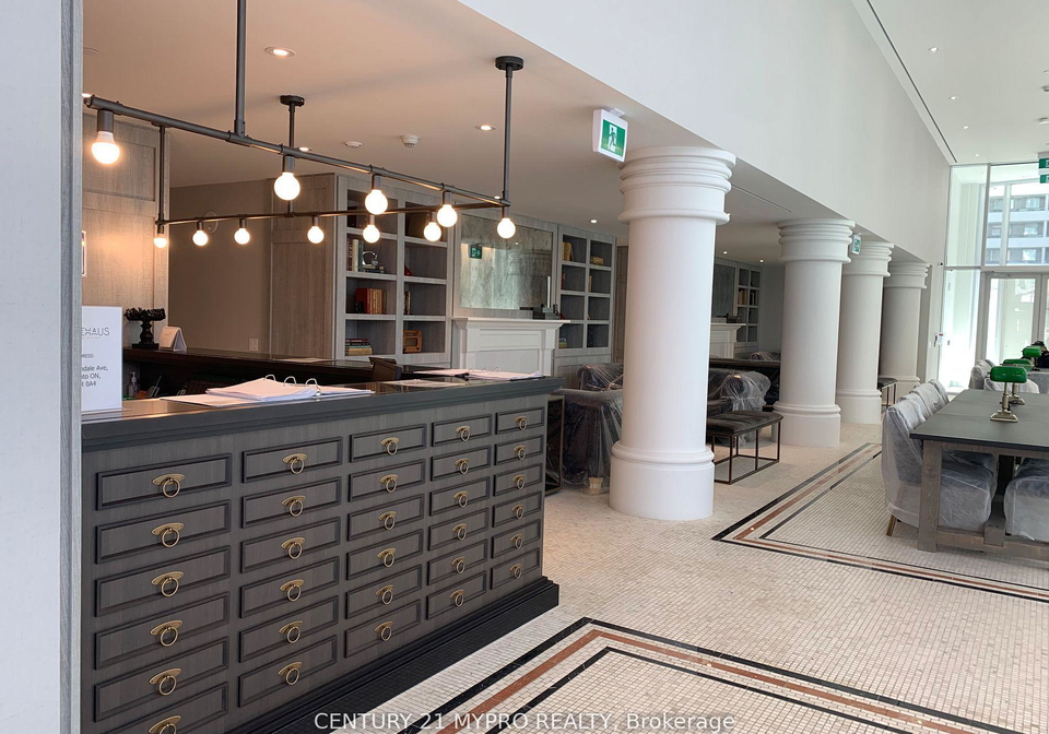 33-helendale-avenue-toronto-toronto-ontario-c13648122
