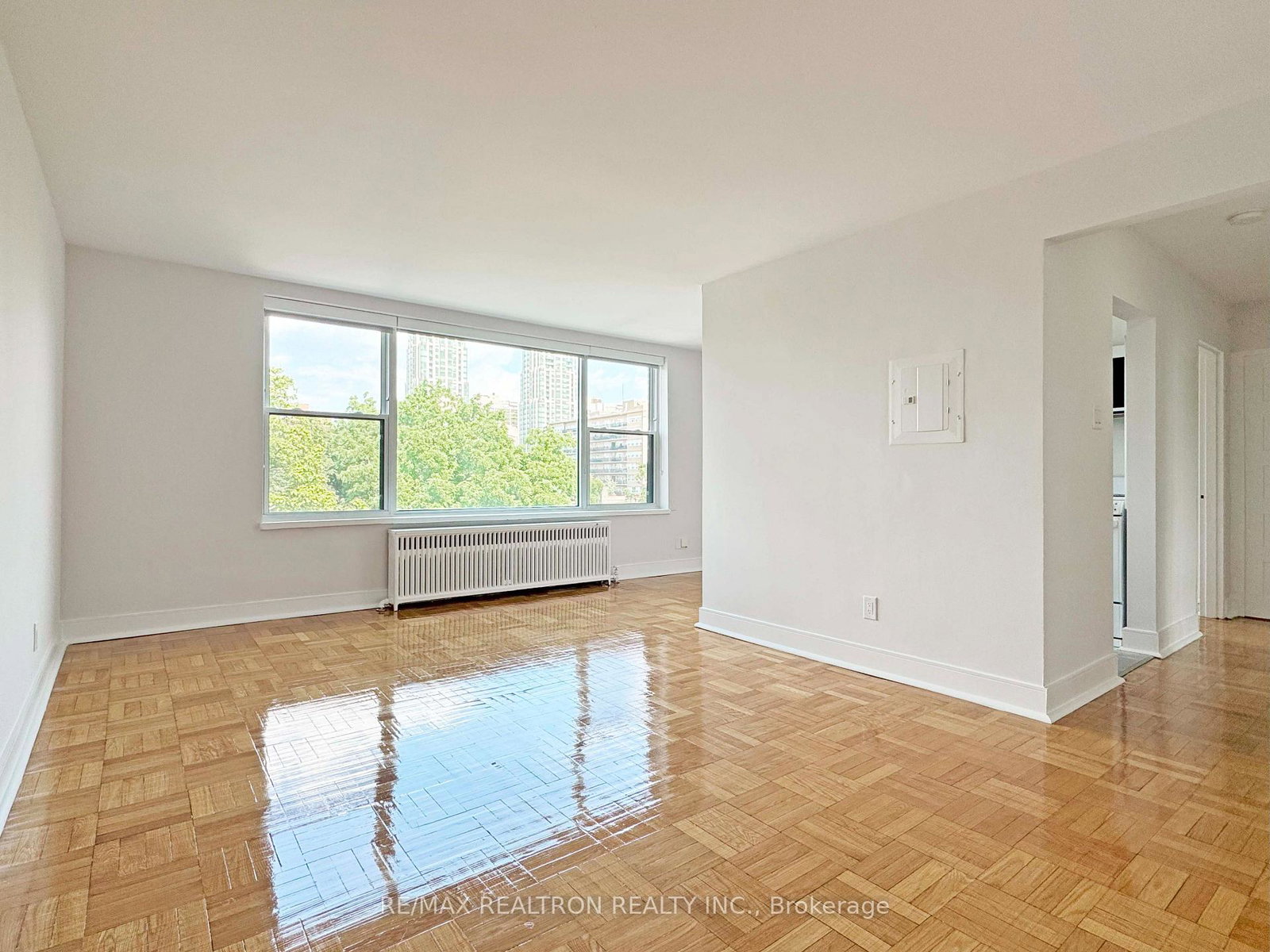 1545-bathurst-street-toronto-toronto-ontario-c13648148