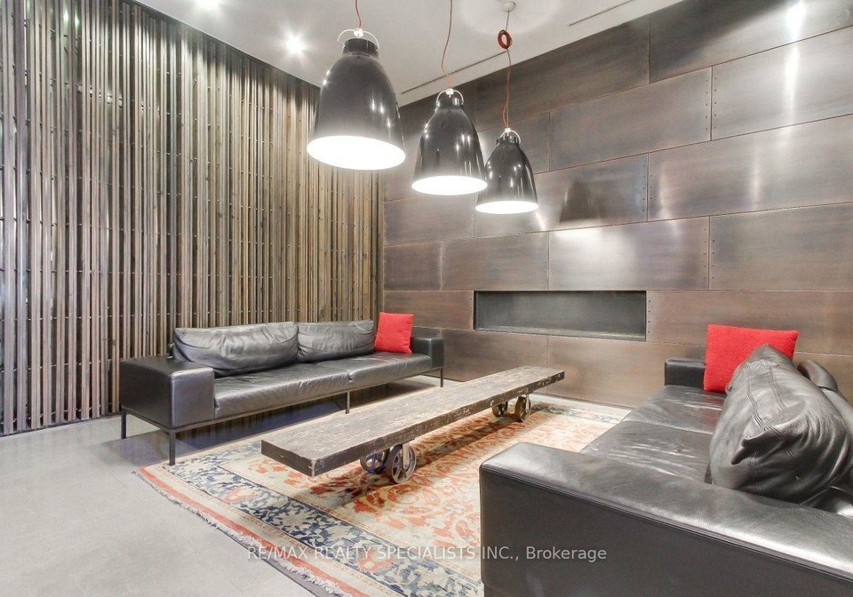 5-st-joseph-street-toronto-toronto-ontario-c13648204