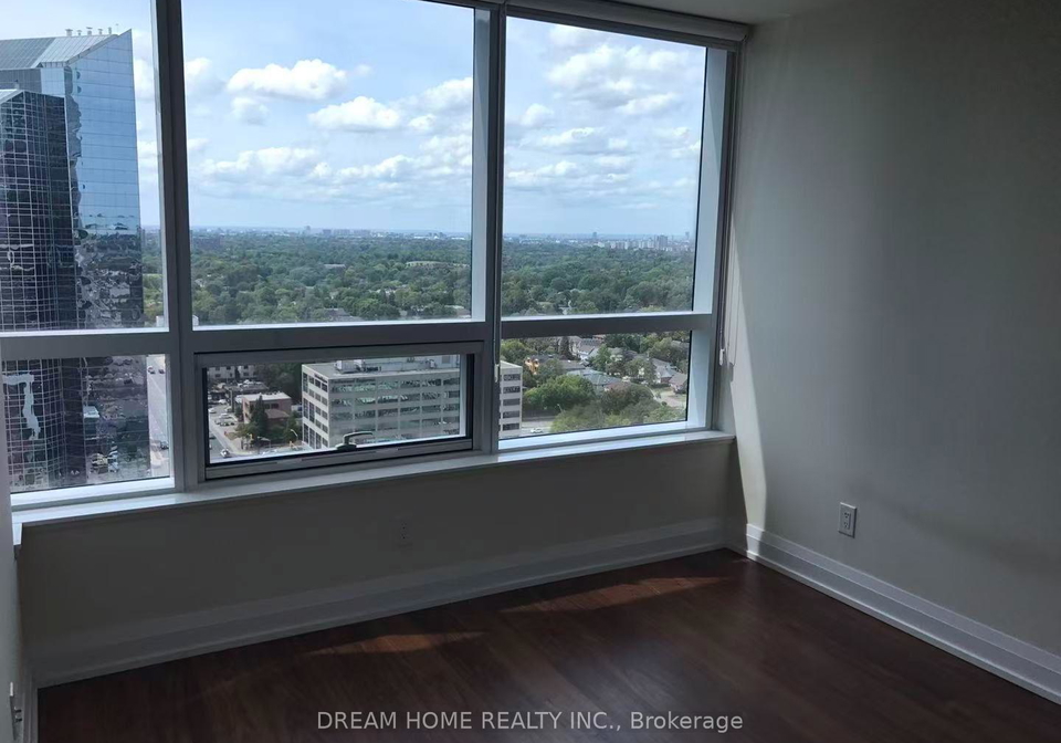 5-shepperd-avenue-e-toronto-north-york-ontario-c13648248