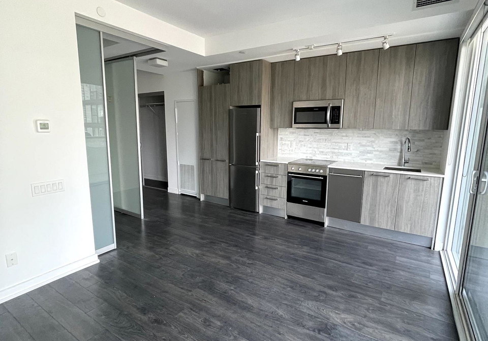 28-wellesley-street-e-toronto-toronto-ontario-c13648304