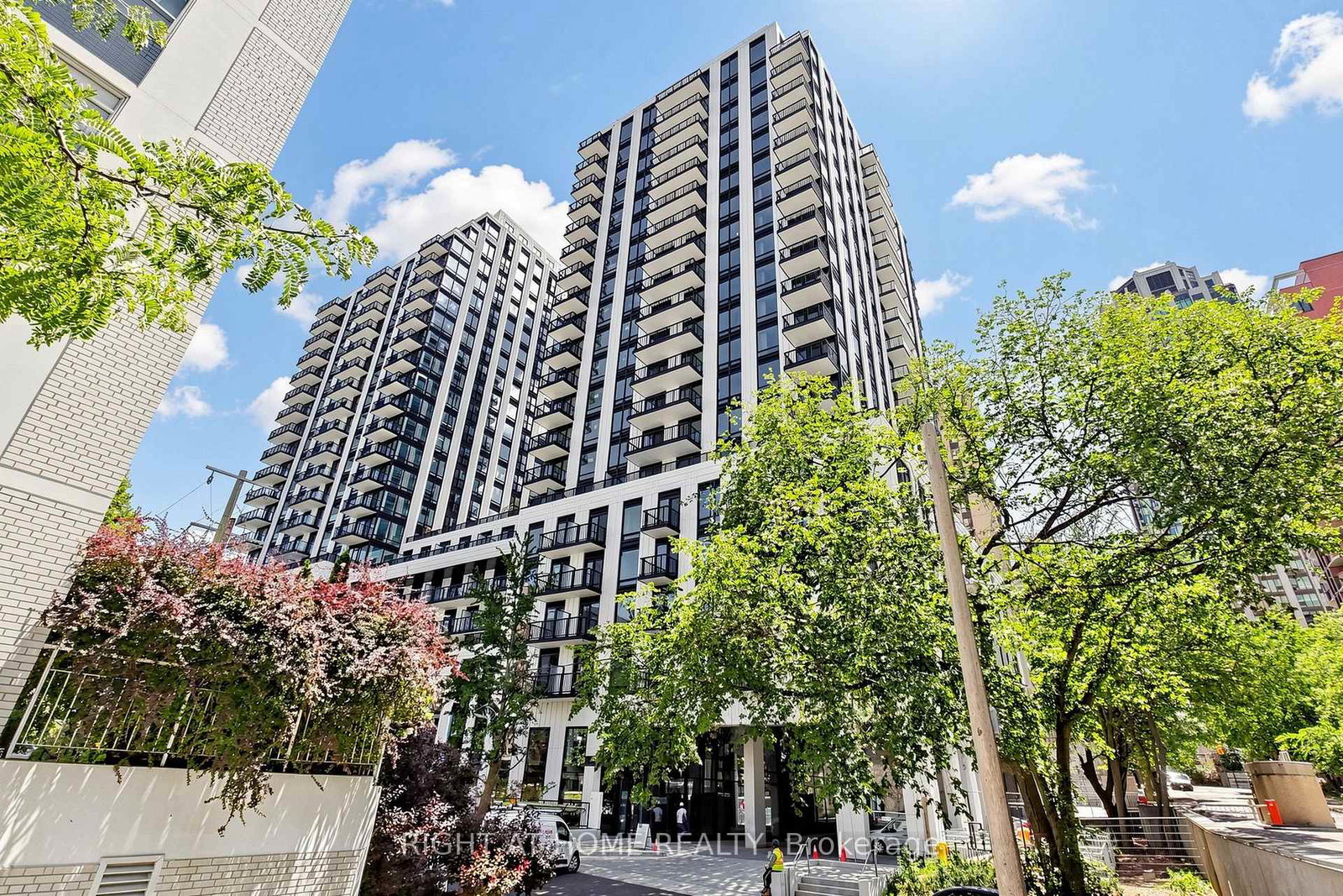 91-montclair-avenue-toronto-toronto-ontario-c13648324