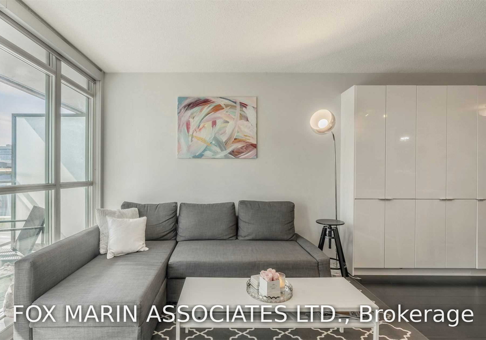 10-capreol-court-toronto-toronto-ontario-c13648682