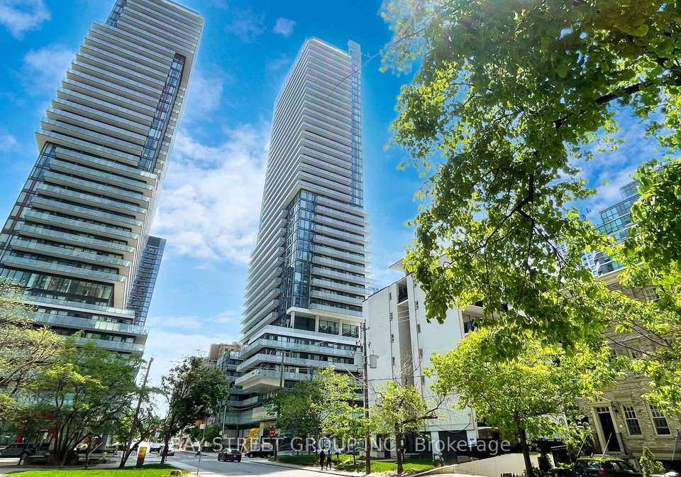 161-roehampton-avenue-toronto-toronto-ontario-c13648698
