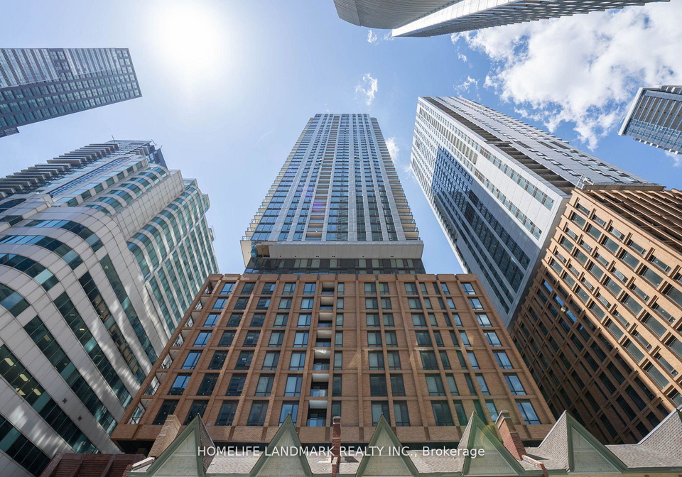 8-widmer-street-toronto-toronto-ontario-c13648734