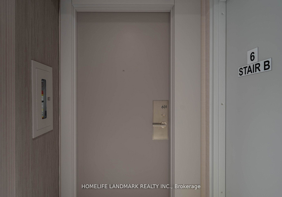 8-widmer-street-toronto-toronto-ontario-c13648734