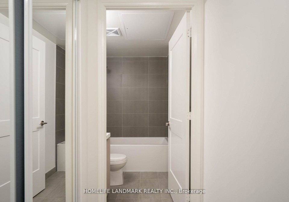 8-widmer-street-toronto-toronto-ontario-c13648734