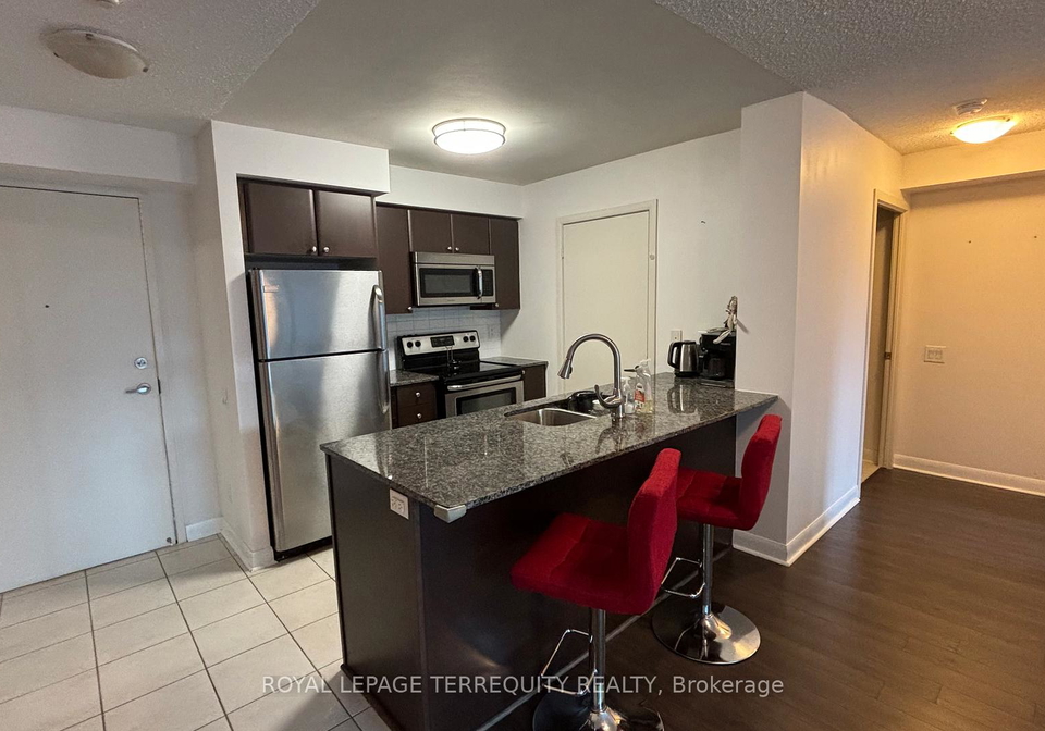 525-wilson-avenue-toronto-toronto-ontario-c13649064