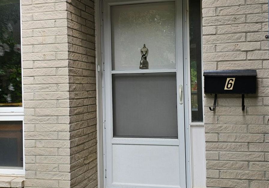 8-liszt-gate-toronto-north-york-ontario-c13649112