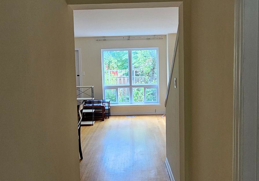 8-liszt-gate-toronto-north-york-ontario-c13649112