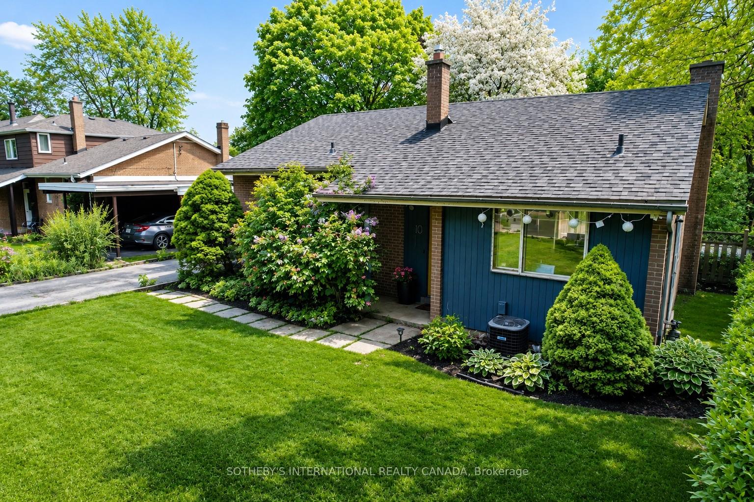 10-ternhill-crescent-toronto-north-york-ontario-c13649120