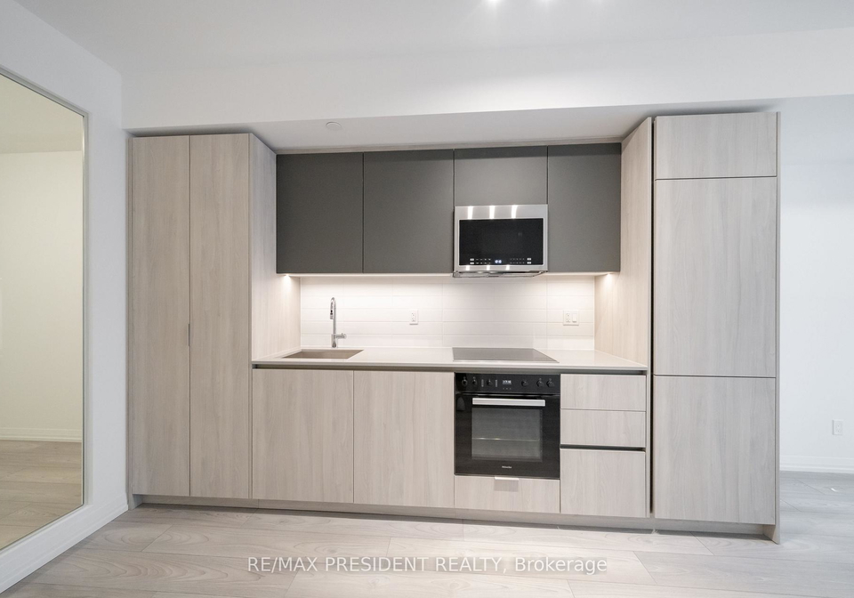 400-king-street-w-toronto-toronto-ontario-c13649448