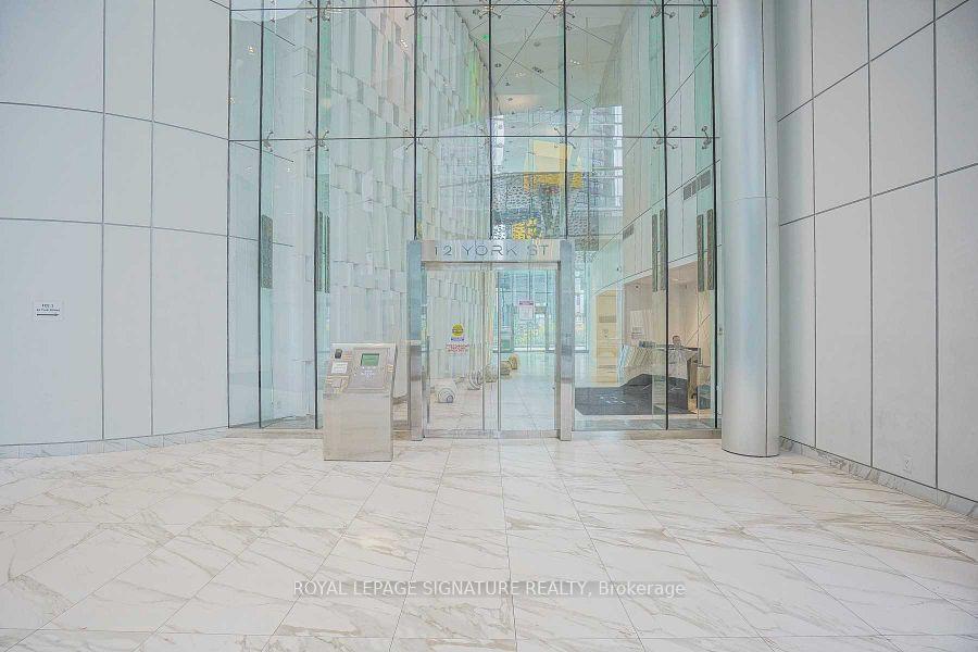 12-york-street-toronto-toronto-ontario-c13649500