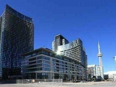 8-telegram-mews-toronto-toronto-ontario-c13649506