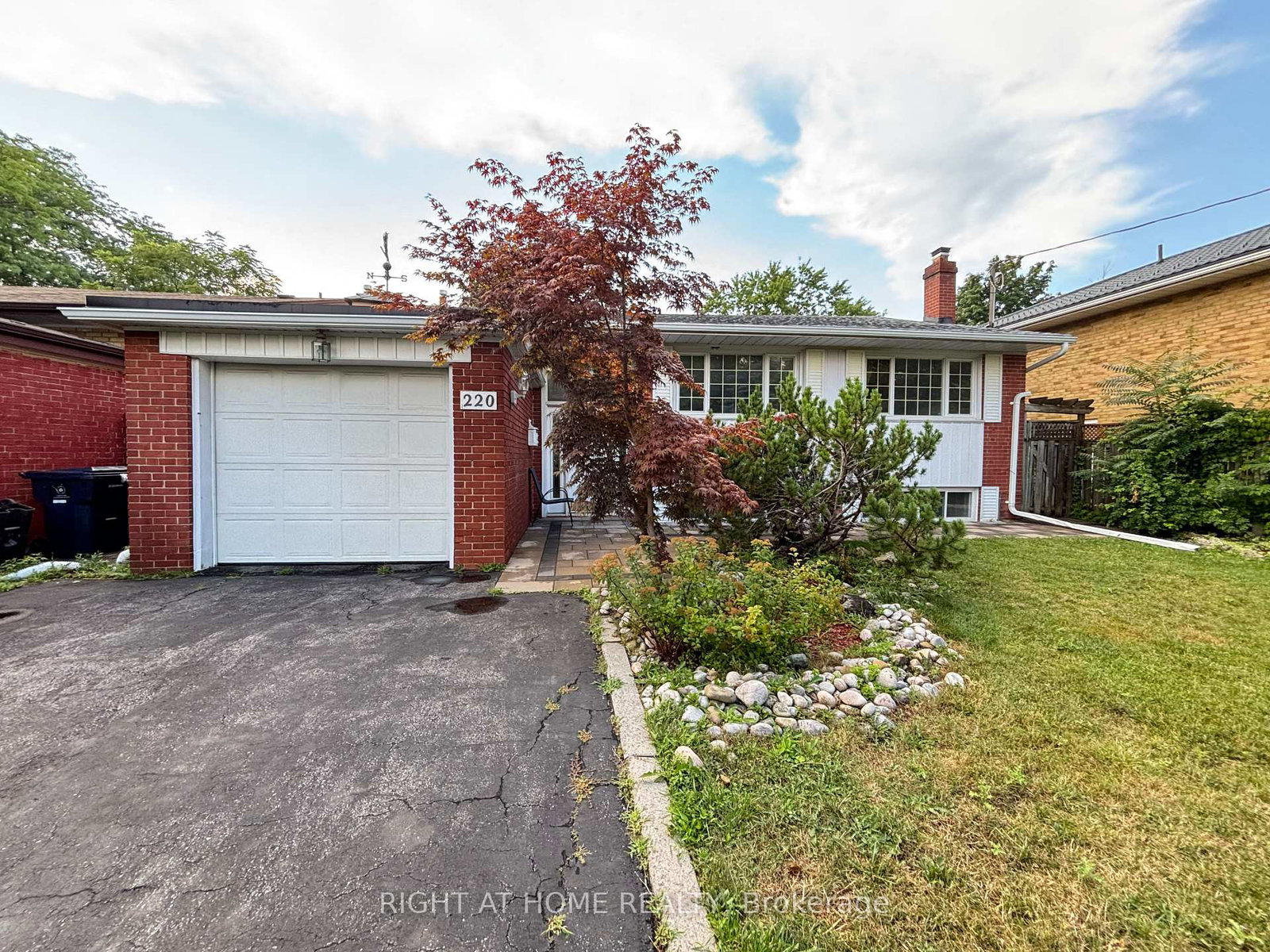 220-newton-drive-toronto-north-york-ontario-c13649722
