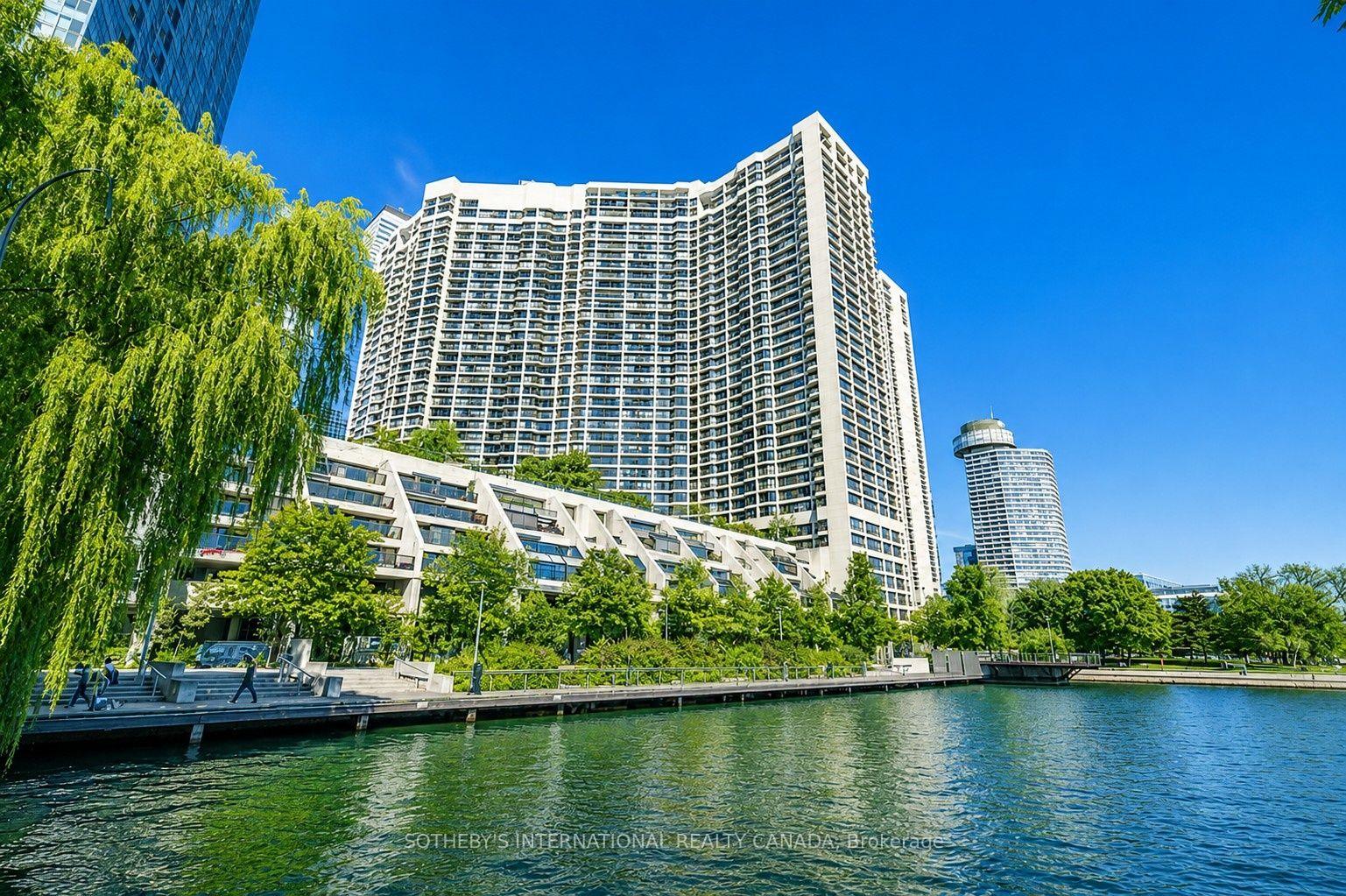 65-harbour-square-toronto-toronto-ontario-c13649870