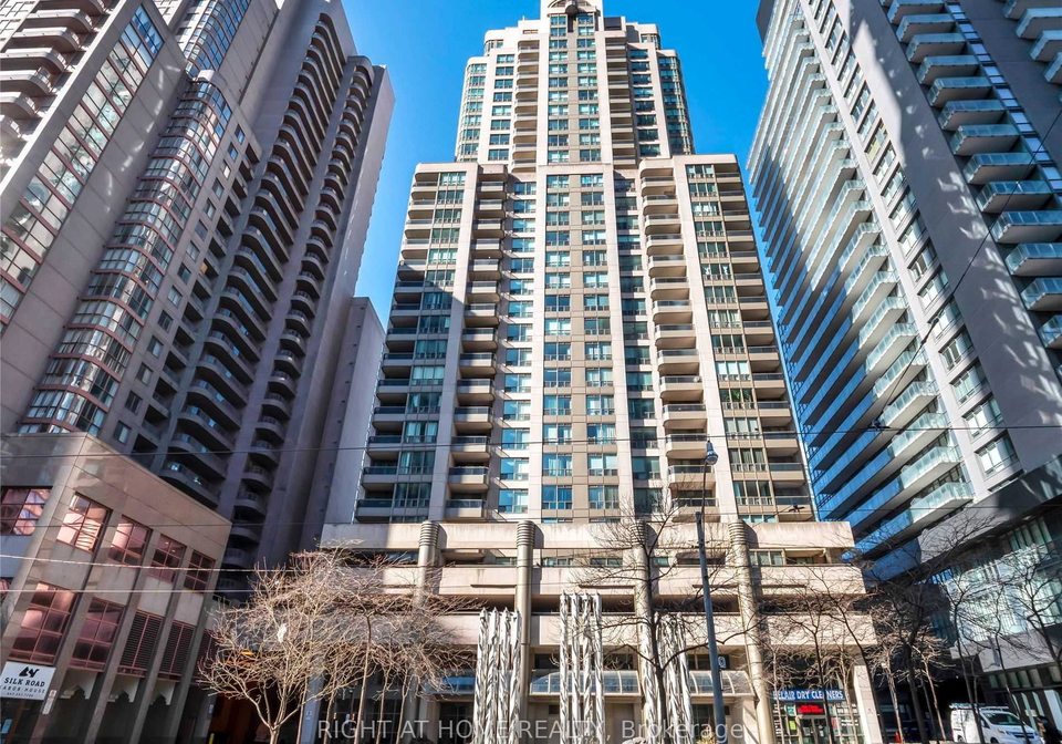 750-bay-street-toronto-toronto-ontario-c13649910