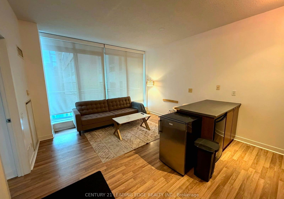 8-colborne-street-toronto-toronto-ontario-c13649994