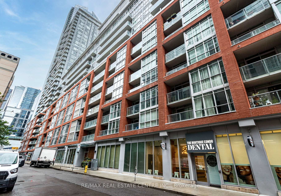 21-nelson-street-toronto-toronto-ontario-c13650068