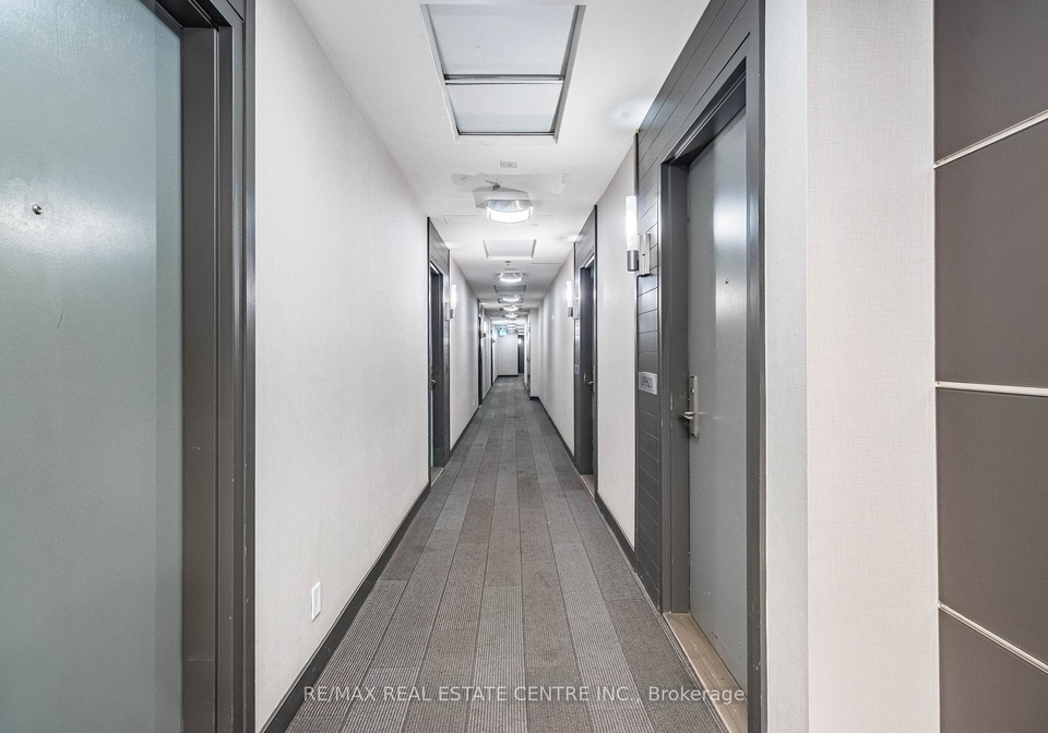 21-nelson-street-toronto-toronto-ontario-c13650068