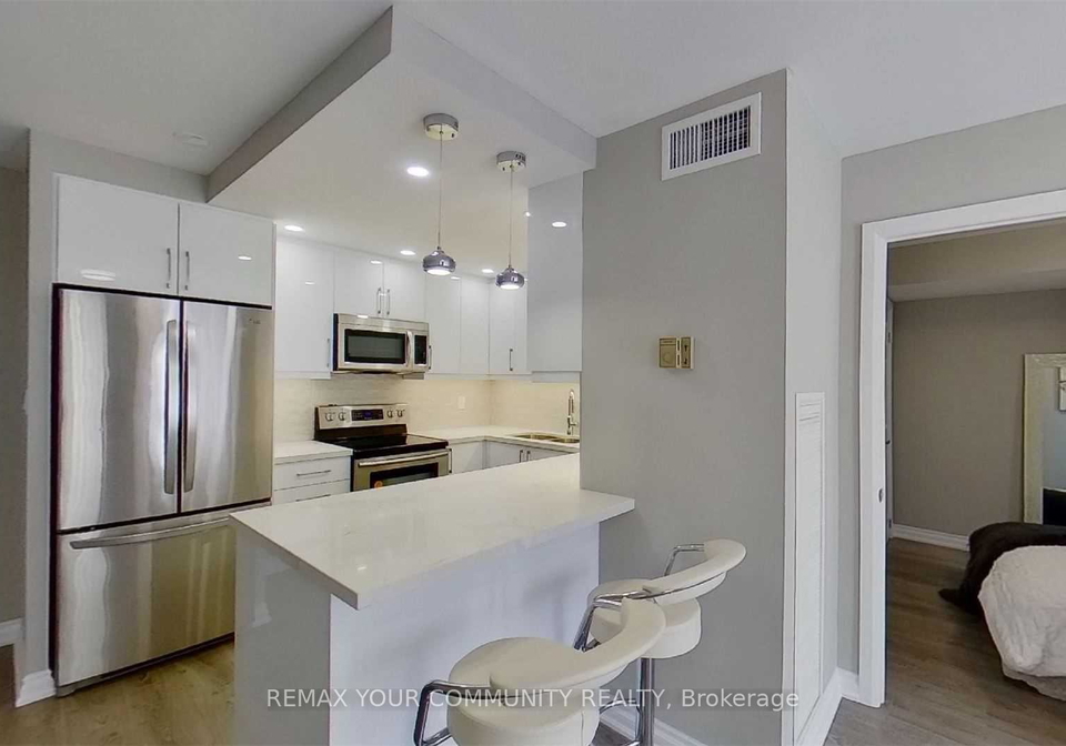 55-centre-avenue-toronto-toronto-ontario-c13650352