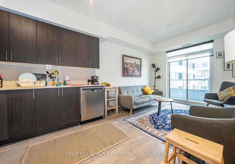 591-sheppard-avenue-e-toronto-north-york-ontario-c13650398