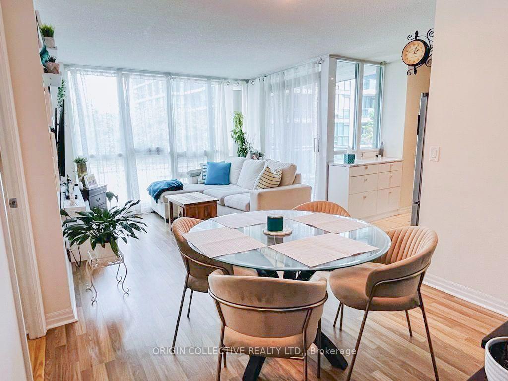 12-yonge-street-toronto-toronto-ontario-c13650412