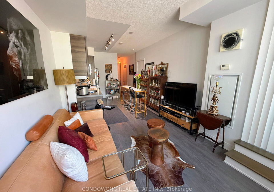525-adelaide-street-w-toronto-toronto-ontario-c13650536