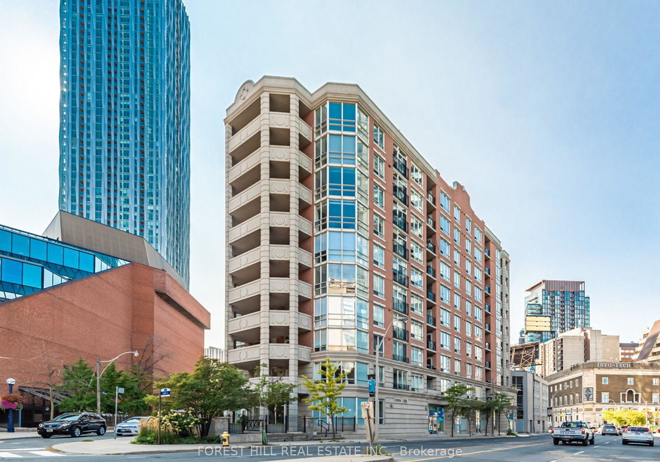 20-collier-street-toronto-toronto-ontario-c13650924