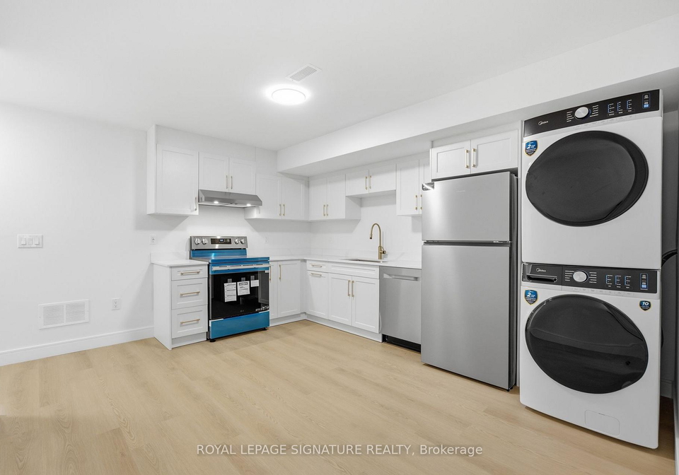 53-bishop-avenue-toronto-north-york-ontario-c13650954