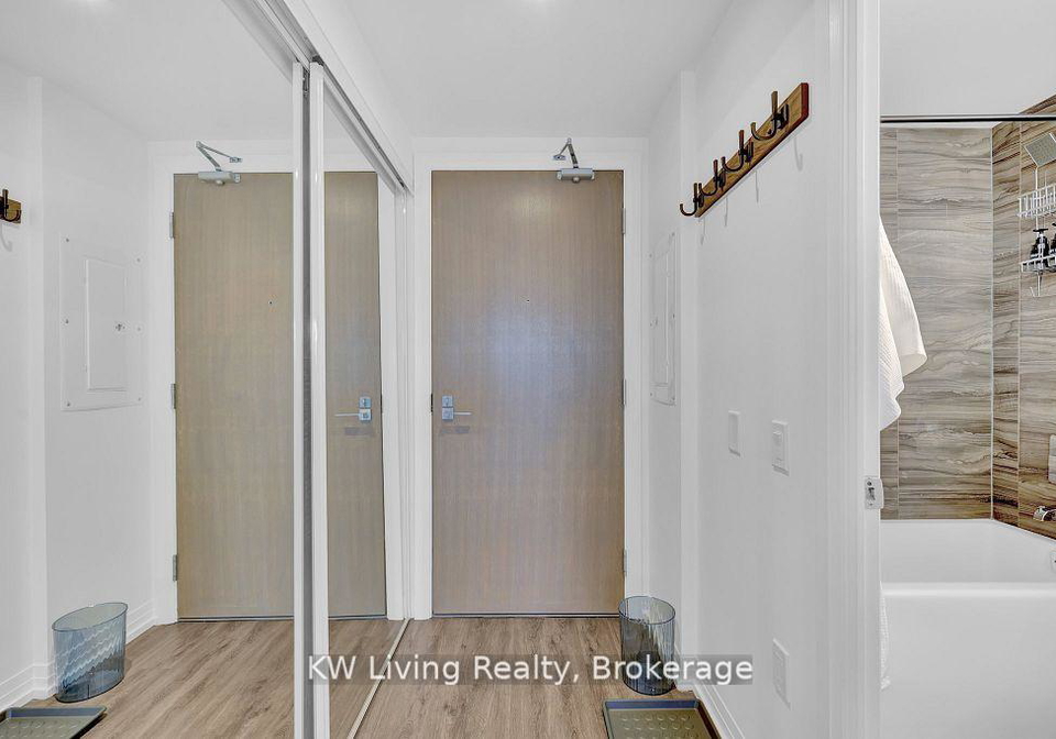 251-jarvis-street-toronto-toronto-ontario-c13651056