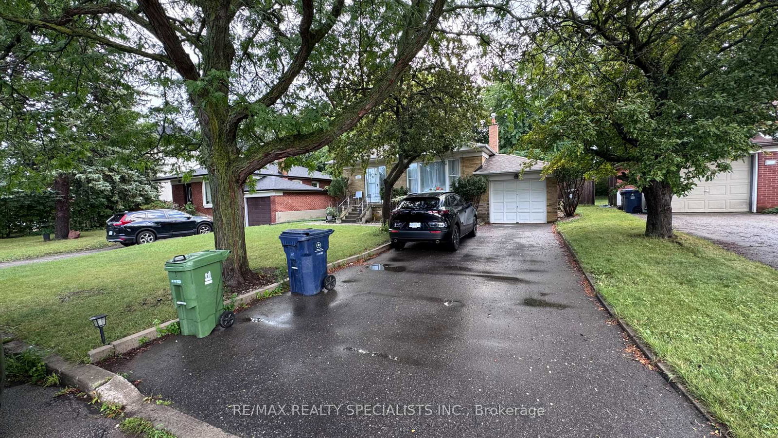 131-searle-avenue-toronto-toronto-ontario-c13651788