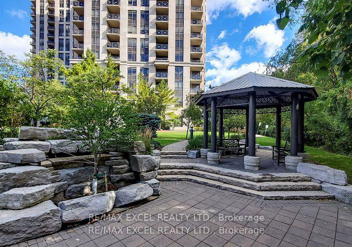 135-s-wynford-drive-toronto-north-york-ontario-c13651792