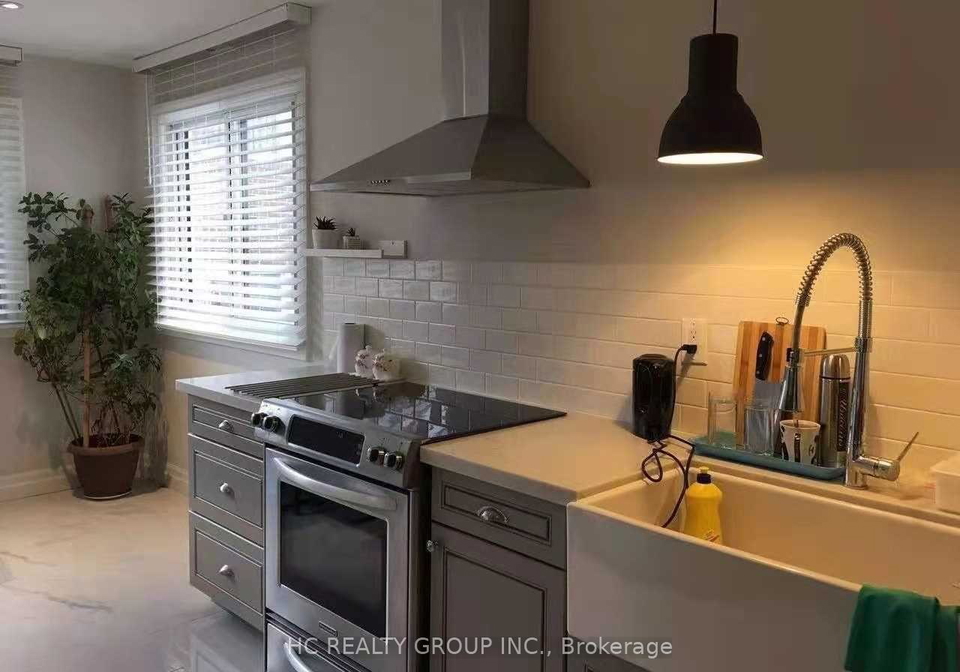 102-peckham-avenue-toronto-toronto-ontario-c13651812