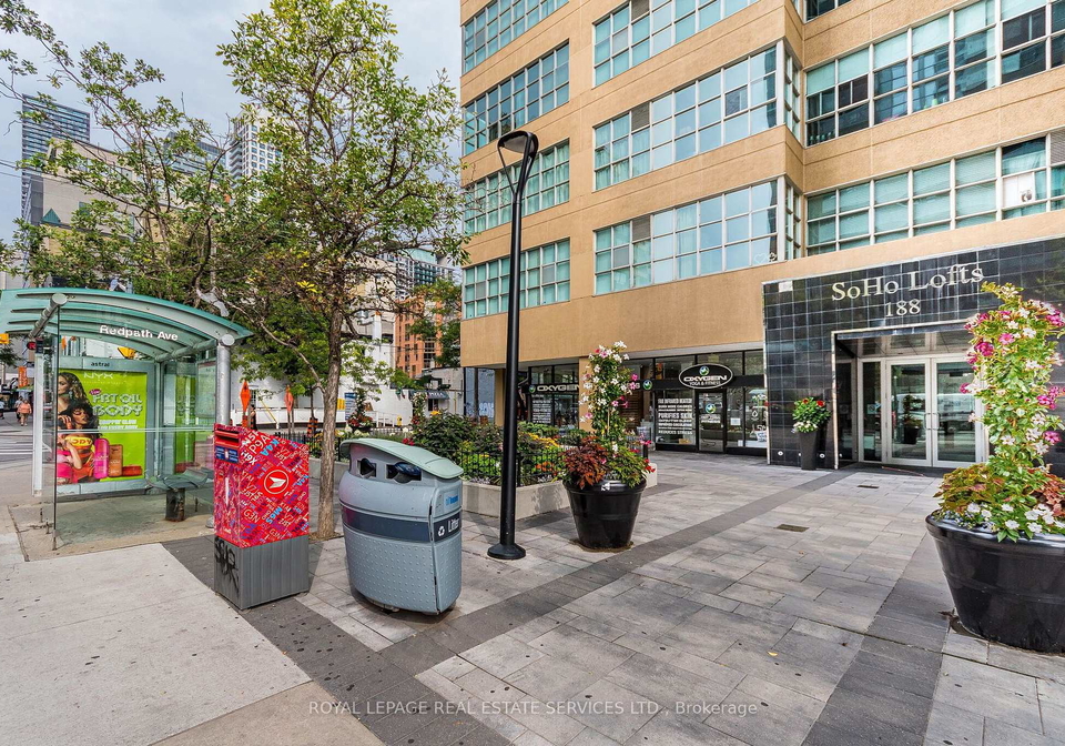 188-eglinton-avenue-e-toronto-toronto-ontario-c13651818