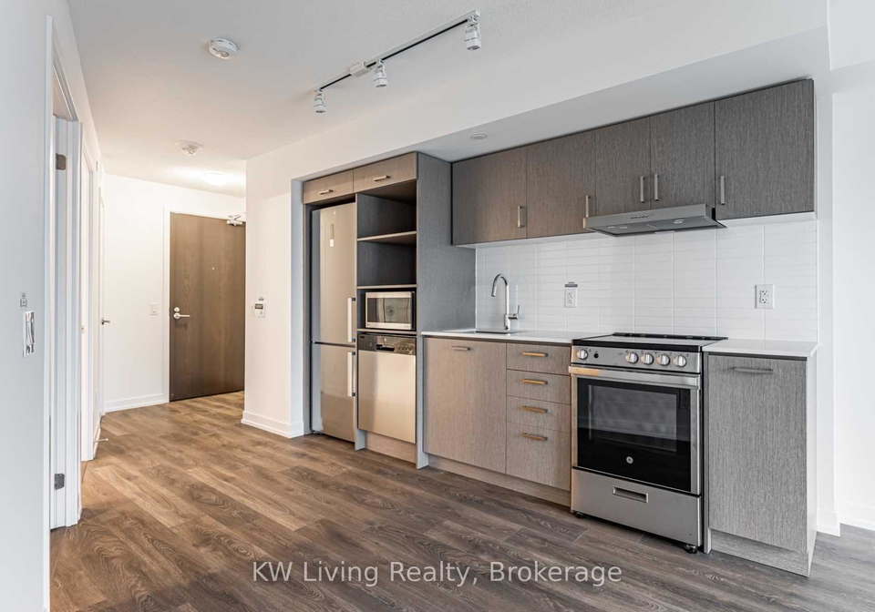 219-dundas-street-e-toronto-toronto-ontario-c13652038