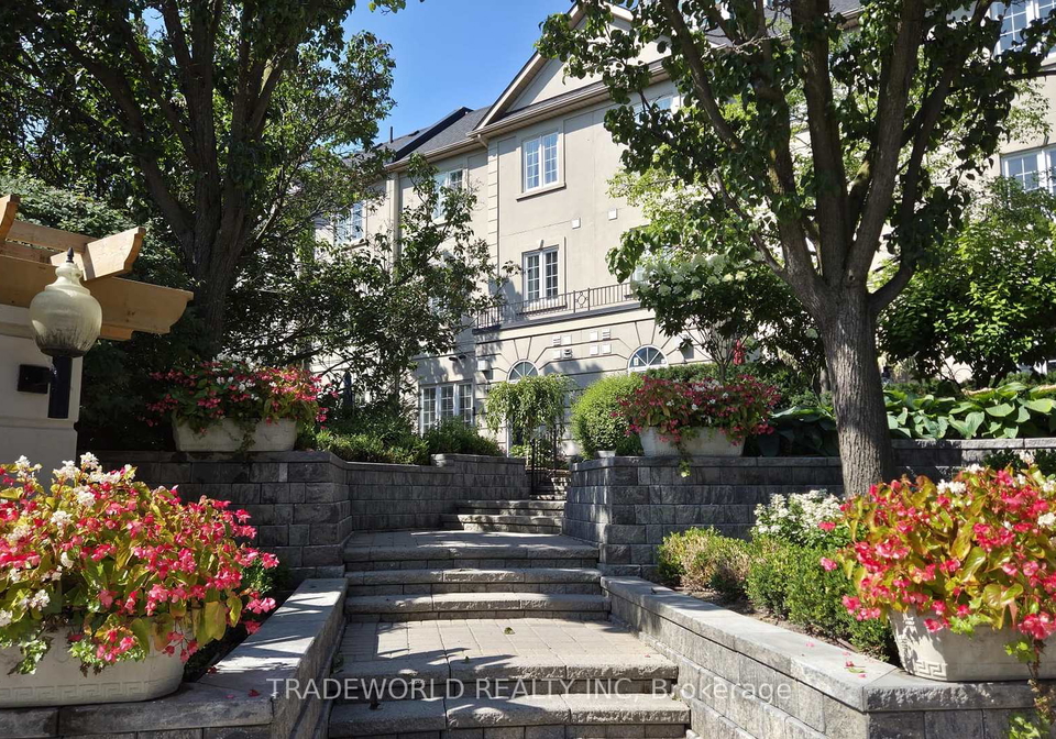 37-avondale-avenue-toronto-north-york-ontario-c13652066
