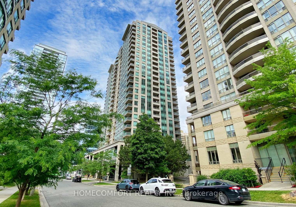 18-parkview-avenue-toronto-north-york-ontario-c13652150
