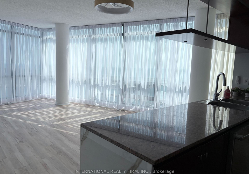 5-mariner-terrace-toronto-toronto-ontario-c13652444