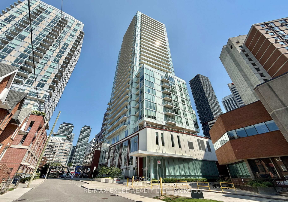 33-helendale-avenue-toronto-toronto-ontario-c13652746